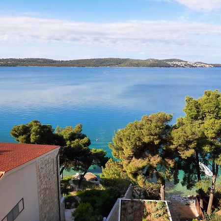 Villa Penava, Private Beach, Pool And 7Min To Trogir Exterior foto