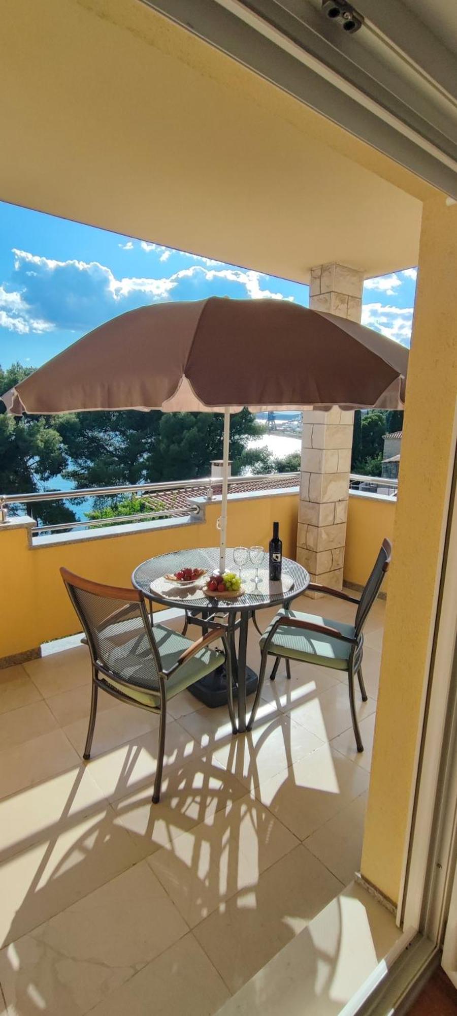 Villa Penava, Private Beach, Pool And 7Min To Trogir Zimmer foto