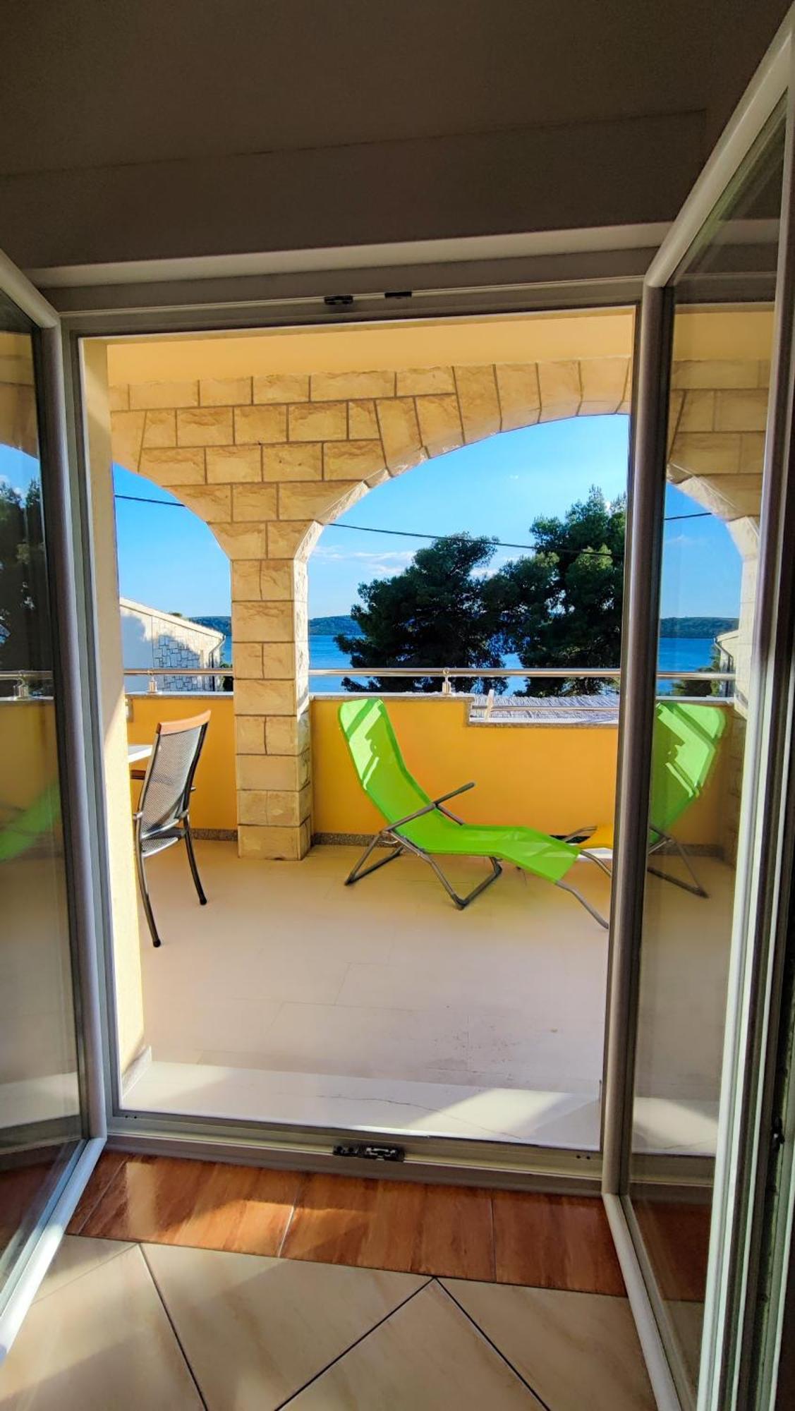 Villa Penava, Private Beach, Pool And 7Min To Trogir Zimmer foto