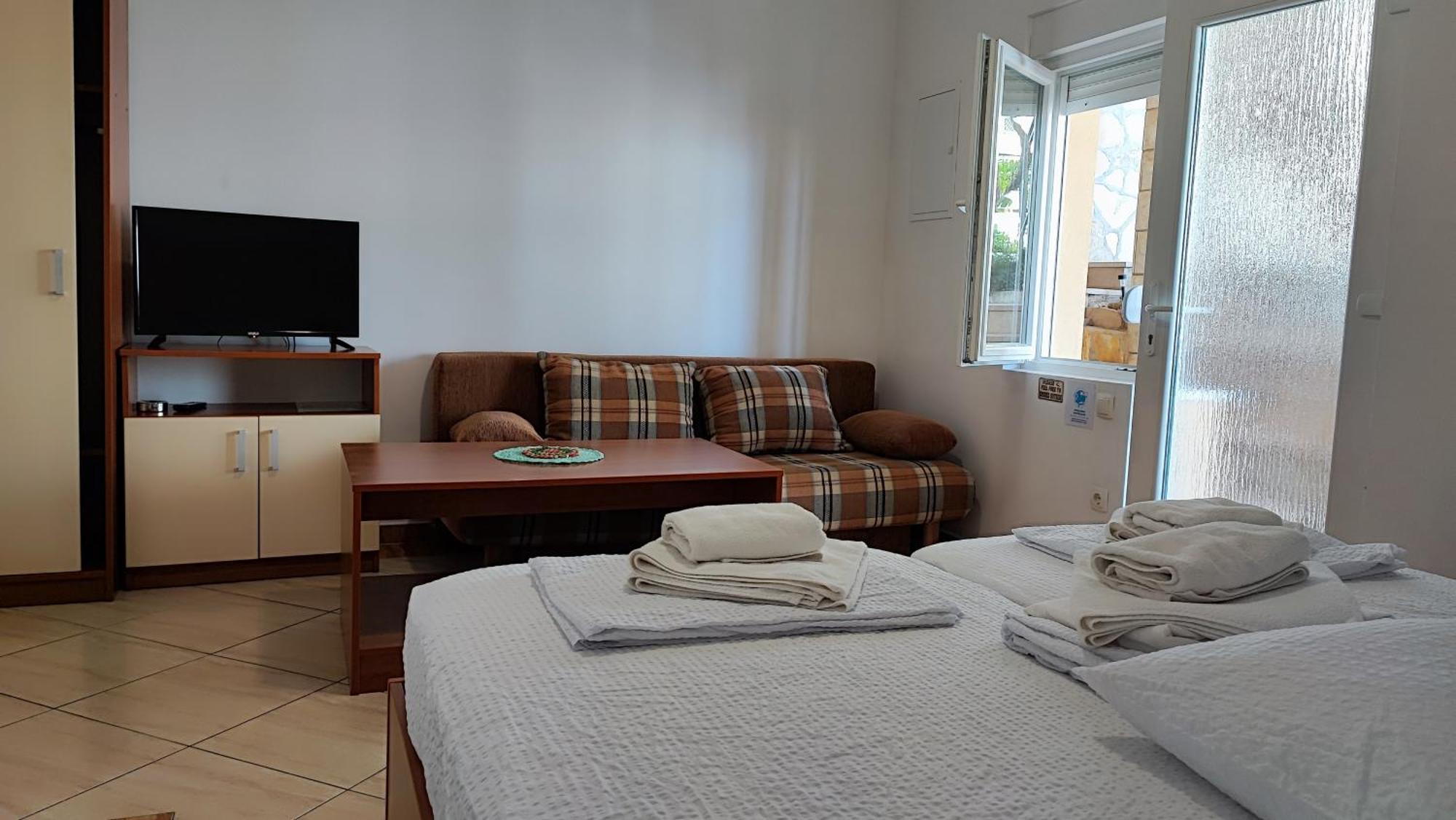 Villa Penava, Private Beach, Pool And 7Min To Trogir Zimmer foto